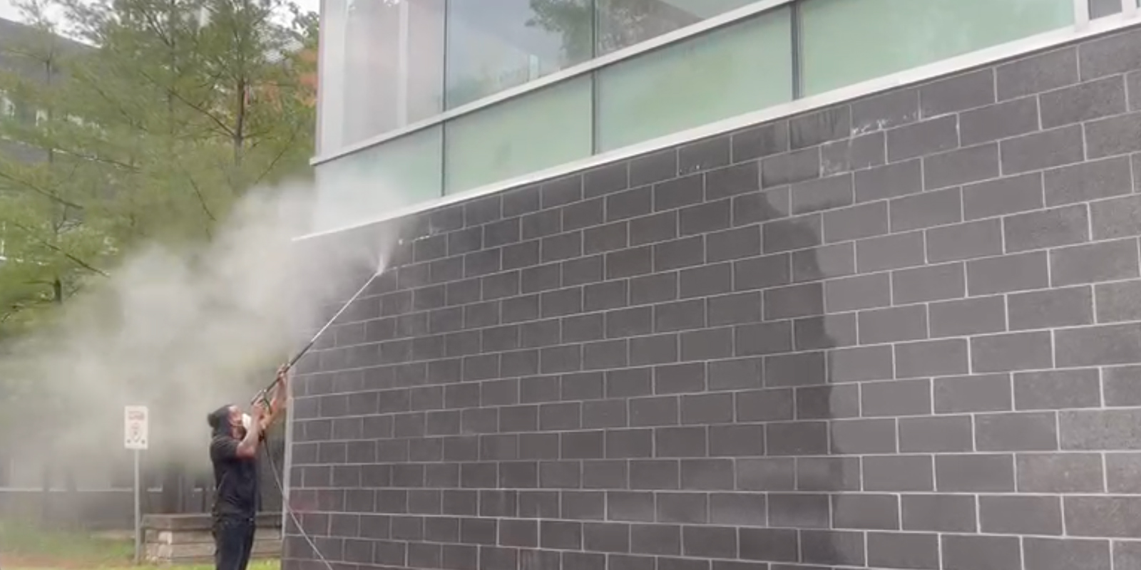 Commercial Pressure Washing